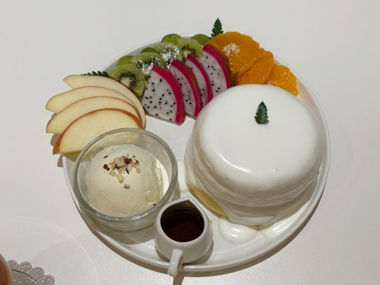  오늘 카페 아산 탕정 브릭~!