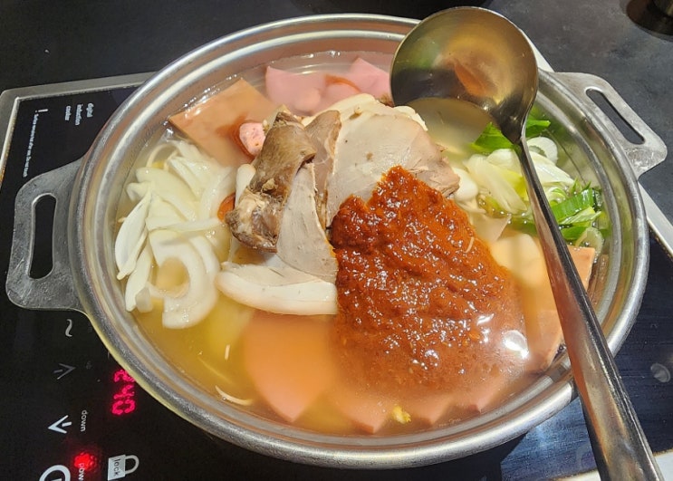  JVL부대찌개 현대시티아울렛동대문점 - '얼큰차슈부대찌개?' 쟌슨빌 소세지로 만든 동대문 부대찌개 맛집