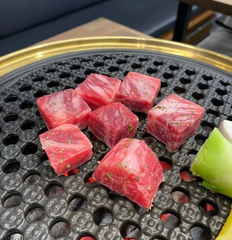  부산 장림 깍뚝소고기 한우맛집 : 한우어때