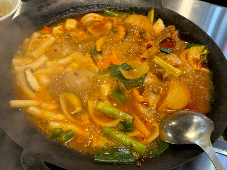  [서울/강남] 신논현역 매콤 닭도리탕 정준하 맛집 ‘주나도리’