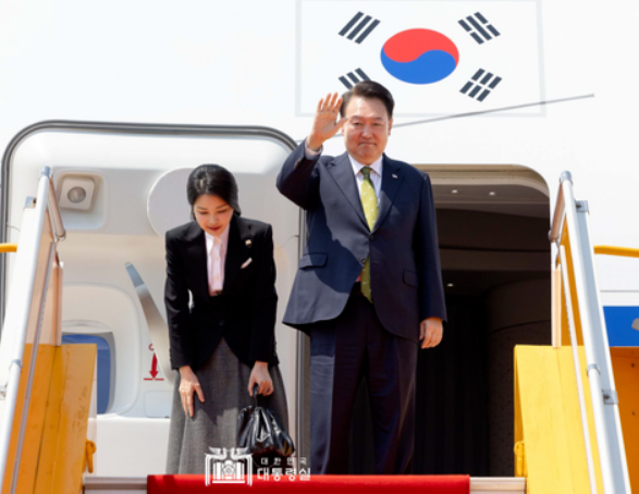 주가조작 불기소 처분…김건희 <b>특검법</b> 세 번째 <b>발의</b>하는 민주당