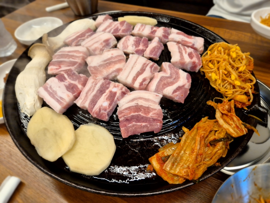 그대로촌돼지 사진 3