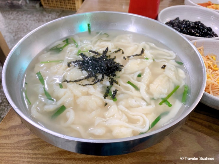 청주 여행 대청호 칼국수 보리비빔밥 아침 맛집 후생식당 솔직후기