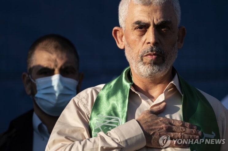 하마스 수장 신와르 사망 확인…네타냐후 "전쟁 안 끝났다" 하마스 수장 신와르 사망 확인…네타냐후 "전쟁 안 끝났다"