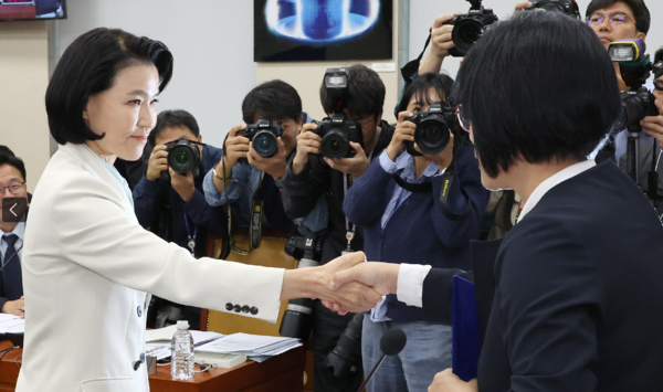 법원 "2인 <b>방통위</b>는 위법" 명시…이진숙 책임 물어야