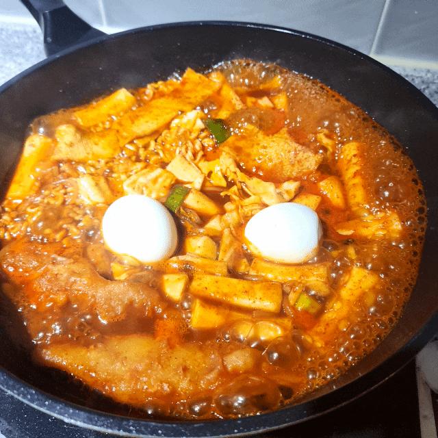  중화동 방송에도 나온 즉석떡볶이 맛집 '옛날할머니분식'