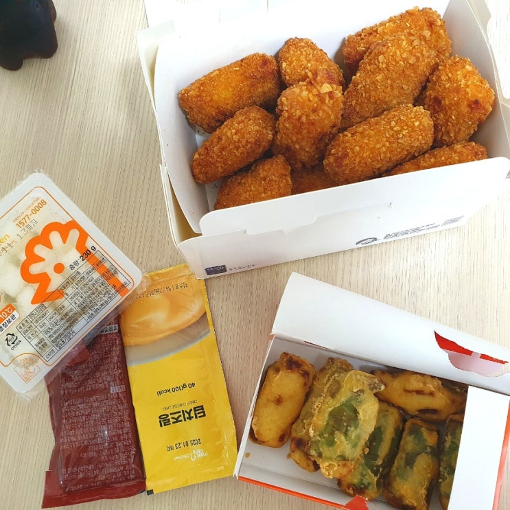멕시카나치킨 신메뉴 치필링 후기 (Feat. 멕시카나 고추튀김) 멕시카나치킨 신메뉴 치필링 후기 (Feat. 멕시카나 고추튀김)