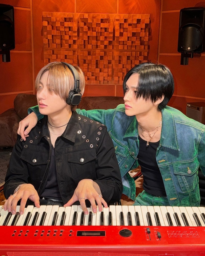 RIIZE's Wonbin & Anton: An In-depth Look at the 'BinAnton' Duo's Relationship (aka the '89 Duo' and 'Dog-Cat Duo')