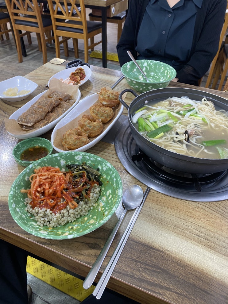  익산 솝리칼국수 추운 날 뜨끈한 익산칼국수맛집 바지락칼국수 야끼만두쿠폰 꿀팁