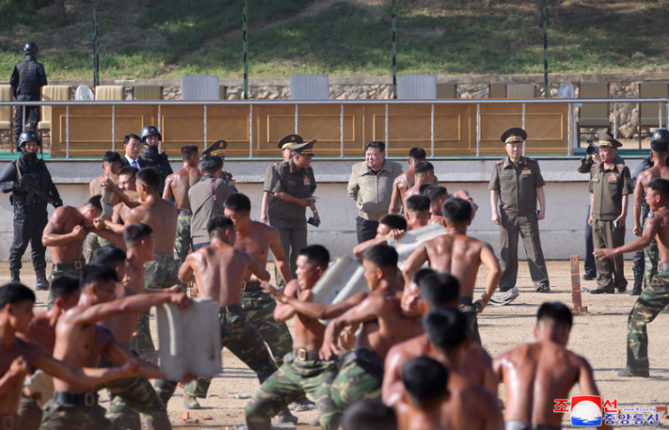 <b>북한군 러시아 파병</b>에 대한 각국의 손익 계산
