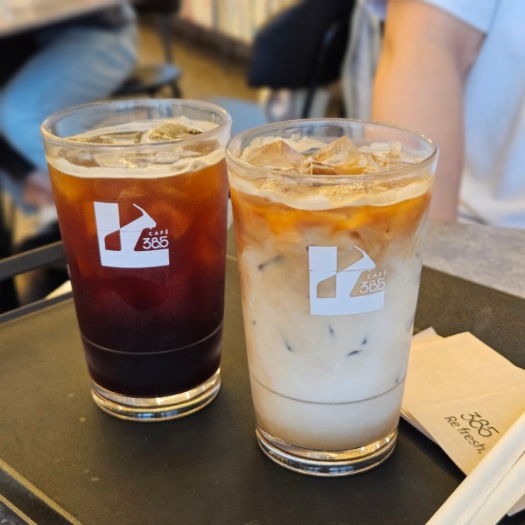  부산 영도 대형카페 오션뷰 보기 좋은 디저트 맛집 카페 385
