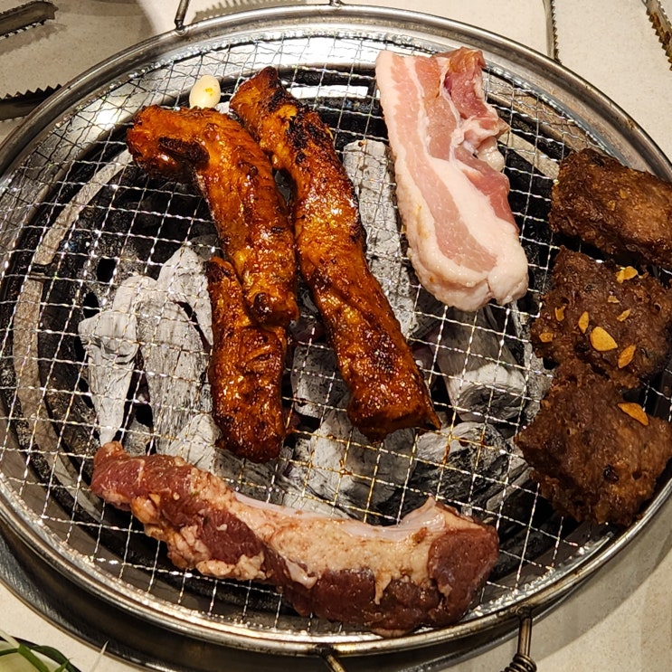 돼지갈비 고기 무한리필 창원 중동 육미제당 어반브릭스 돼지갈비 고기 무한리필 창원 중동 육미제당 어반브릭스