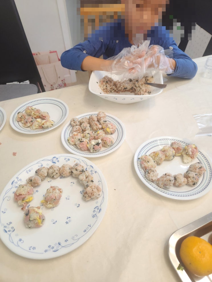  부산 3일차 아침 조카가 차려준 아침밥 넘나 귀여운것