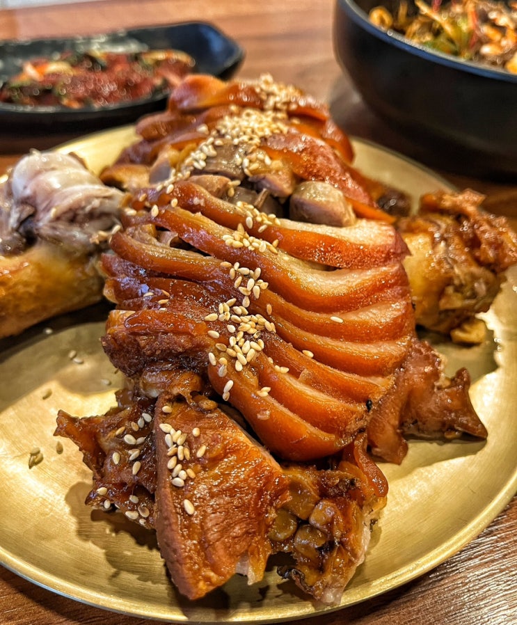  수지구청맛집 가성비 좋은 내인생최고의족발 수지직영점