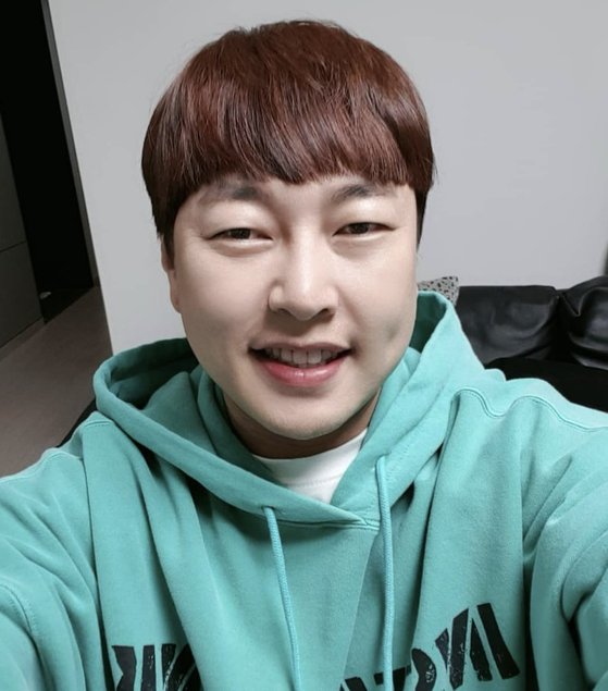 '아는 형님', 불법도박 <b>이진호</b> 손절…고정출연 중 <b>통편집</b> 굴욕