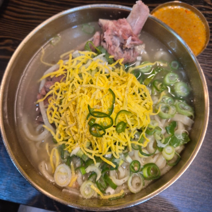  성수 맛집, 뚝섬역 평이담백뼈칼국수