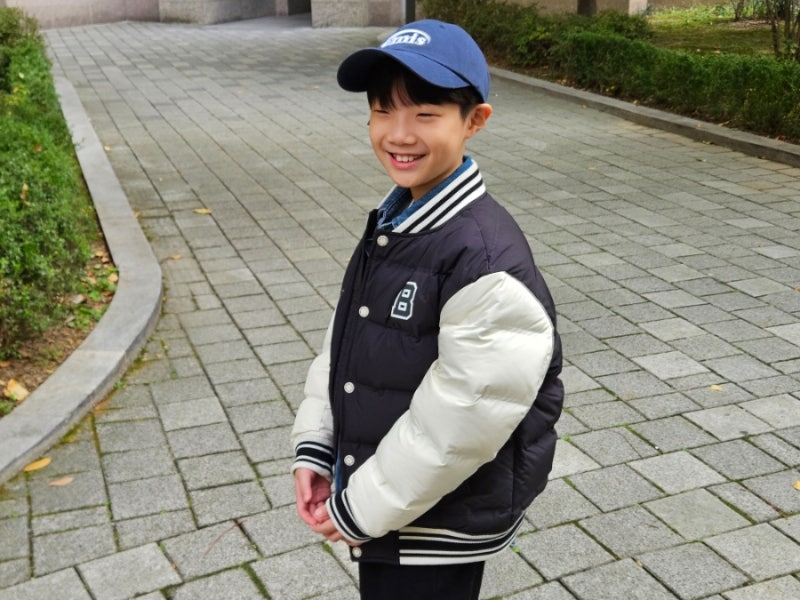 블랙야크 키즈 남아 바시티자켓 구스다운 유아 경량패딩 추천!