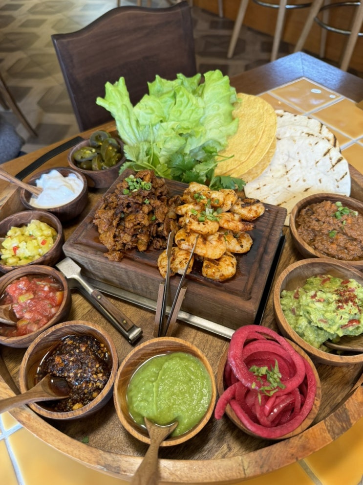 [서울/압구정] 압구정로데오 타코 맛집 추천 ‘타코로 쌈바’