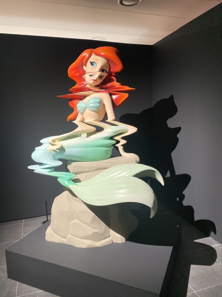  신당역: <어반아트: 거리에서 미술관으로> 독일 MUCA의 카우스, 뱅크시 등 소장품 전시 관람 후기