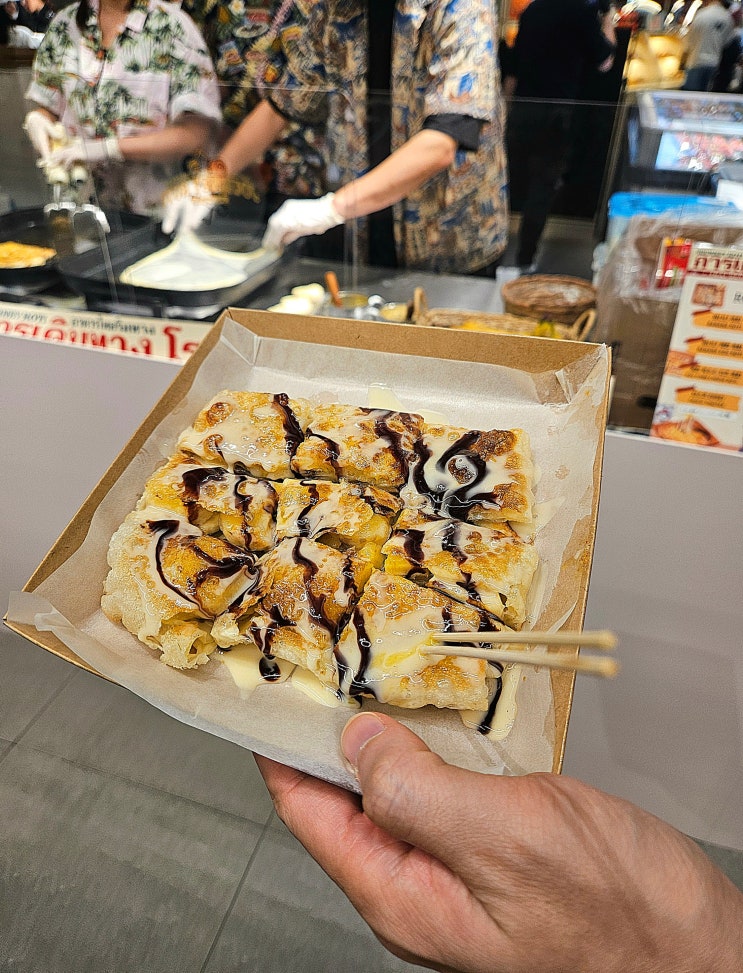  더현대서울 팝업 태국 현지 맛 그대로 살린 져니로띠
