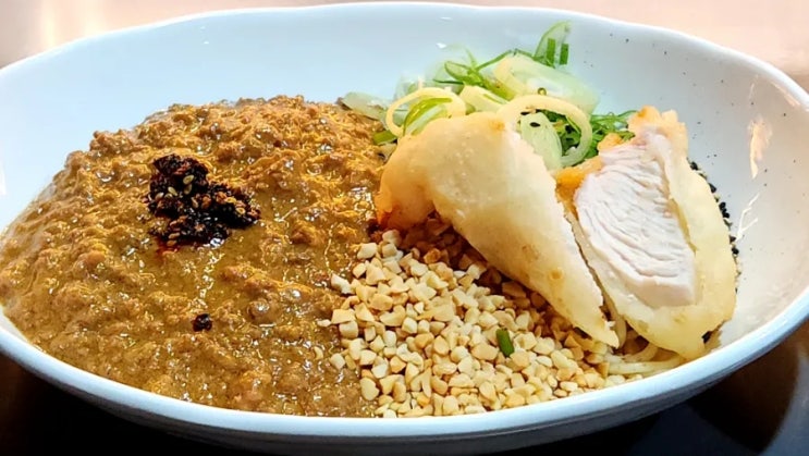  [신촌 맛집] 정육면체, 미슐랭이 인정한 우육면, 탄탄면!