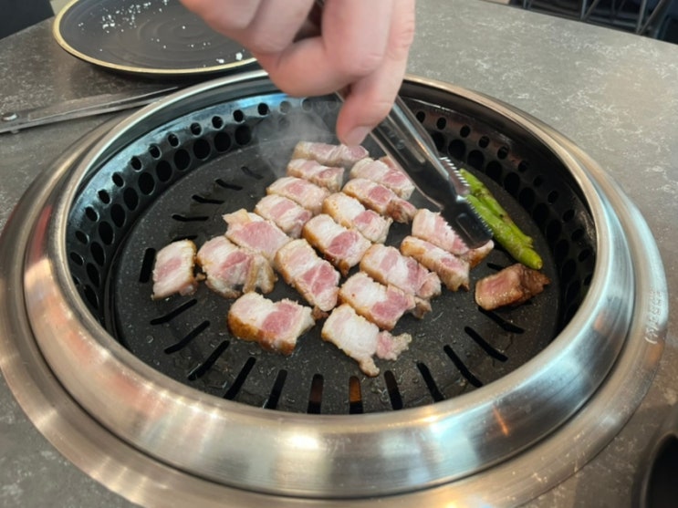  분당정자역삼겹살 맛집 한돈곳간 분당정자점, 모임장소로 좋은 깔끔한 고기집
