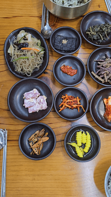  파주 운정 심학산 현지인 맛집 한수위 약초밥상 한정식 가족모임 주차