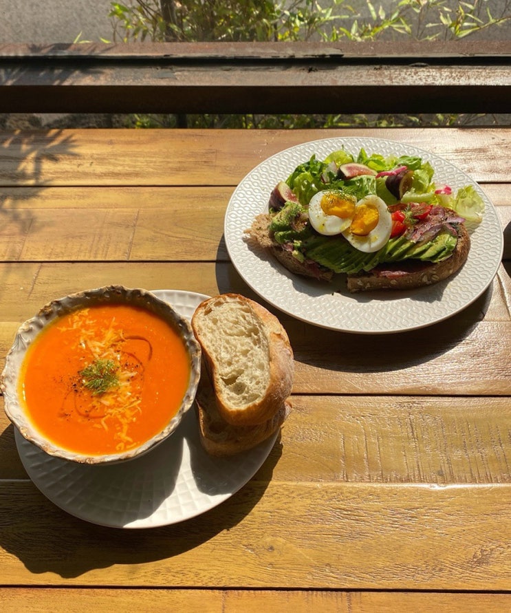  [제주도/구좌읍] 브런치 맛집 발견! ‘플레이스엉물’ 건강한데 맛있어,,(당근스프 추천)