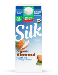  우유가 소화 안 되는 당신을 위한 아몬드 밀크 (Silk Almondmilk)