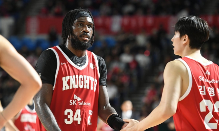  서울 SK 원주 DB에 역전하며 개막 2연승