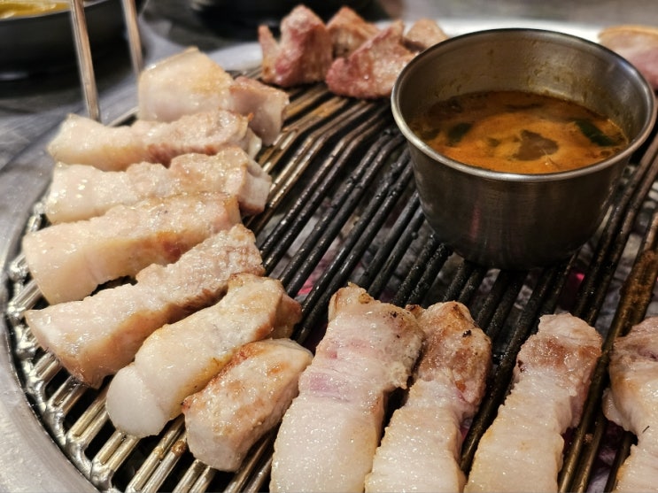  표선해수욕장 근처 흑돼지 맛집 제주흑돈세상수라간 표선점