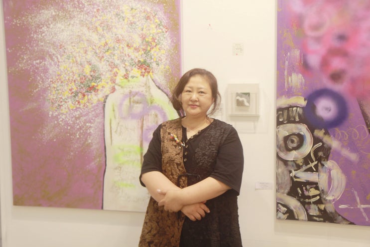  바라보는 시선에 따라 다르게 보이는 자개빛 담은 무지개빛, 다온 김보선 화가