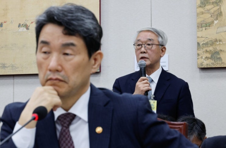 국민 밉상 <b>이주호</b> 교육부장관. 특히 <b>의대생</b> 학부모들 기피... 