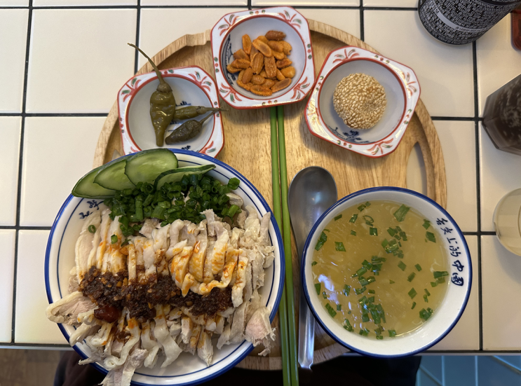  성수 혼밥 추천 캐주얼한 덮밥 맛집 | HDD판다