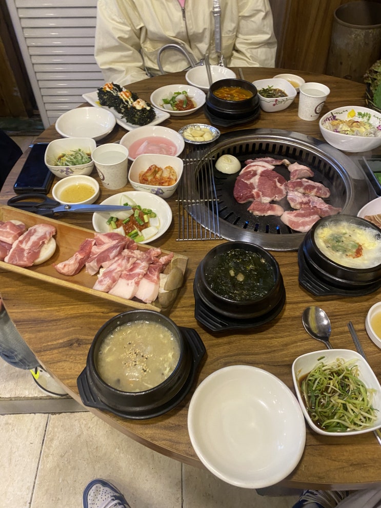  군산 생고기뒷고기 <유경님 추천맛집> 영화동고기집 군산가성비좋은맛집 군산 또간집 출연할수도