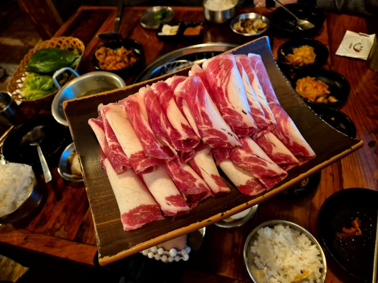  광화문점심 차돌박이 정식 서촌백년화로