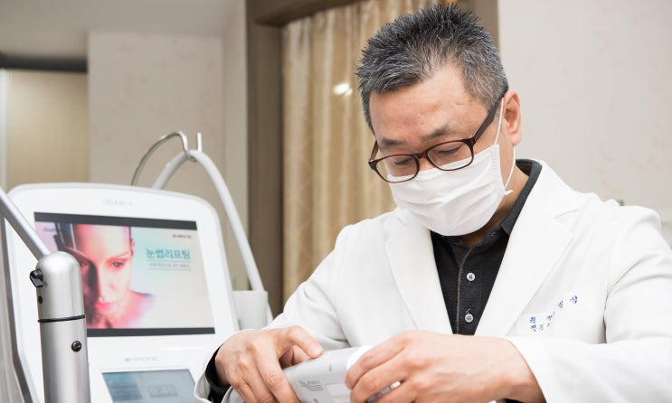  서울대입구역윤곽주사, 곱고 예쁜 브이라인(얼굴라인)을 갖고 싶다면 서울대입구역난항동피부과