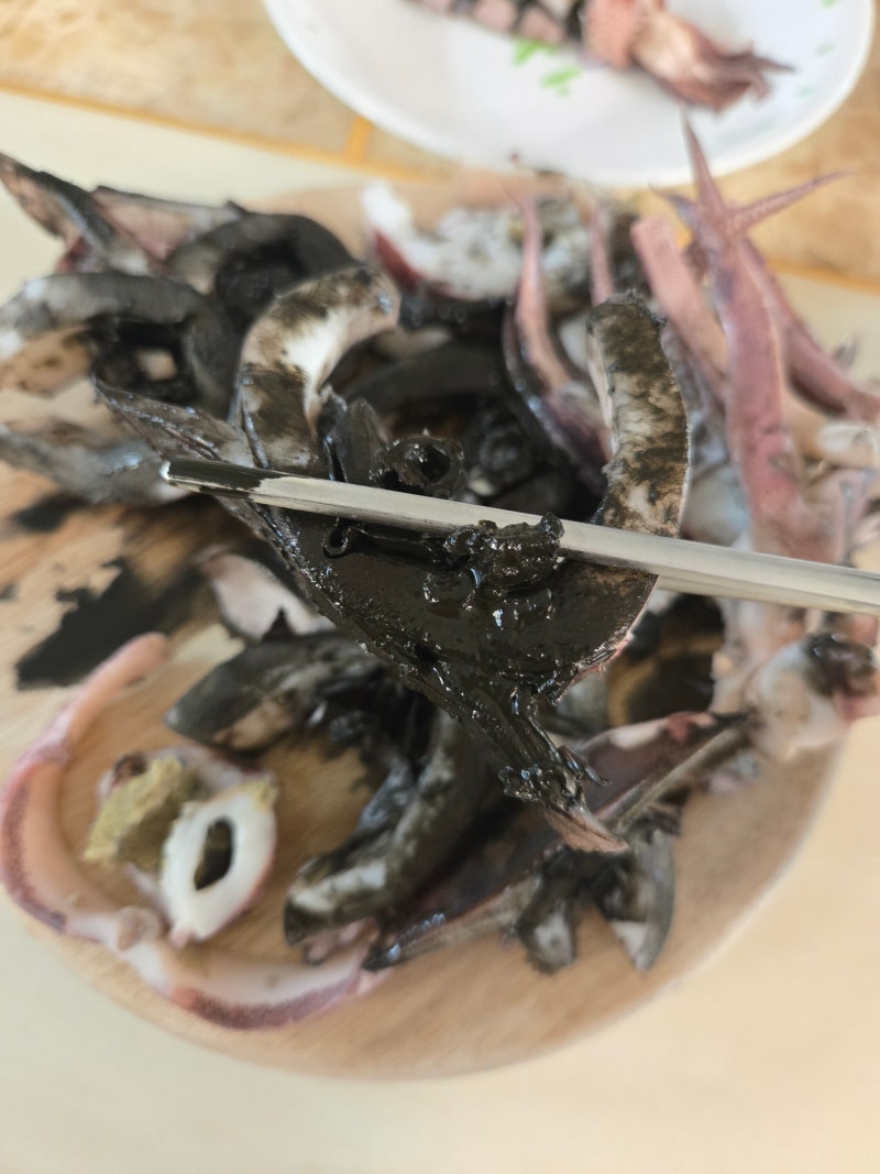 무늬오징어 통찜, 2가지 다른 방법으로 만든 아주 맛있는 무늬오징어 통찜