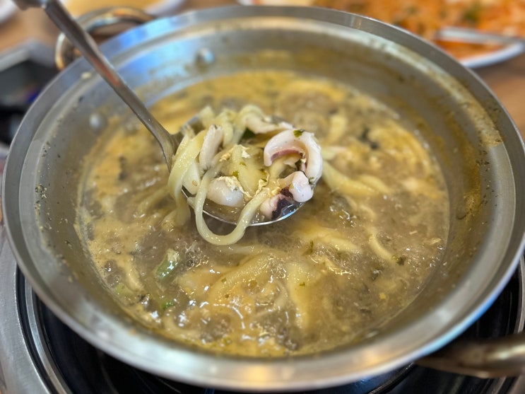  ［오양손칼국수］보리밥이 무한 리필인 충남 보령시 7味 칼제비 식당 (토요일은 밥이 좋아 출연 맛집)