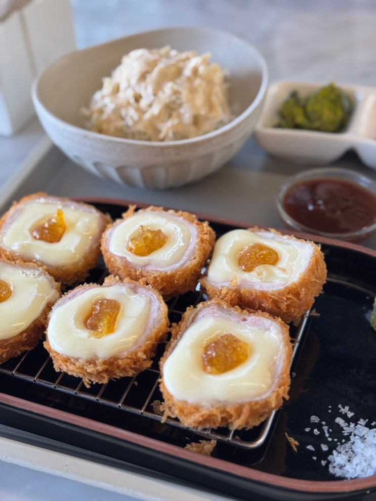  석촌역 돈까스 가성비 맛집 석촌 교차점 오렌지 치즈 카츠 후기