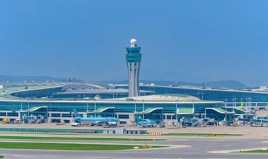 <b>인천공항</b> <b>연예인</b> 전용 <b>출입문</b> 만든다?