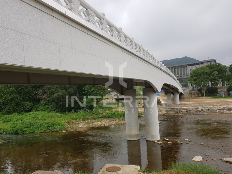  전주한옥마을 인도교 경관인도교 경관육교 경관보도교 경관교량 경관보행교 교량특허공법 경관디자인 교량설계 경관설계 교량거더 교량제작설치