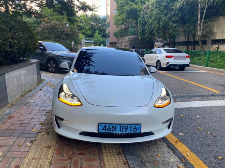  테슬라 수원 사고대차 렌트카 볼보 C40 전기차 트럭 후미추돌