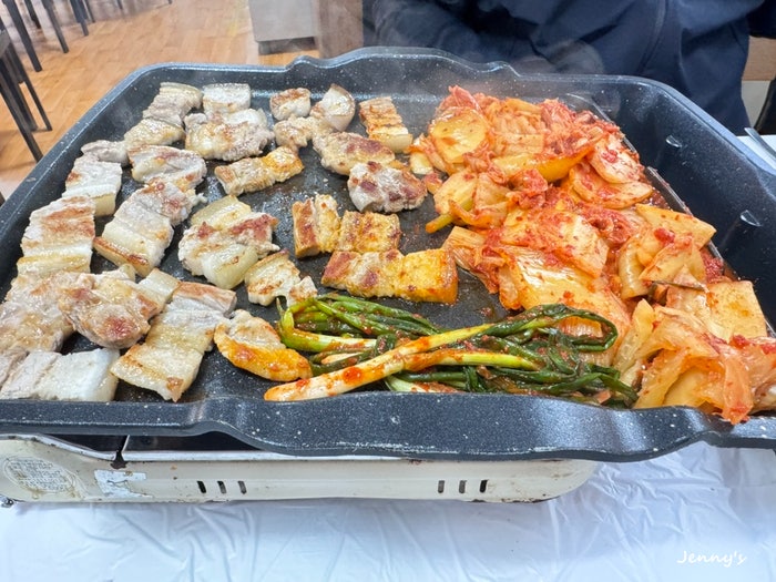  [천안/삼길포] 삼길포항 낚시 후 꿀맛집 - 김치가 짱 맛있는 큰손식당