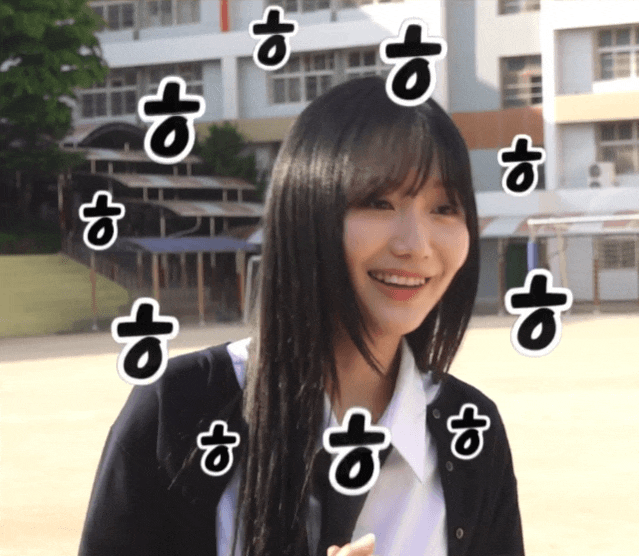[러블리즈 류수정] 학교에 인생네컷 차리고 고민상담해주는 스쿨네컷 움짤