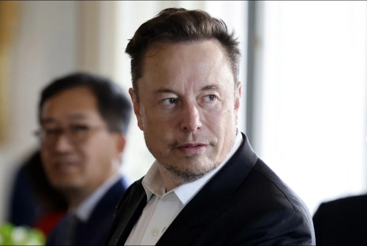 <b>머스크</b>는 2022년부터 <b>푸틴과</b> 정기적으로 접촉한 것으로... 