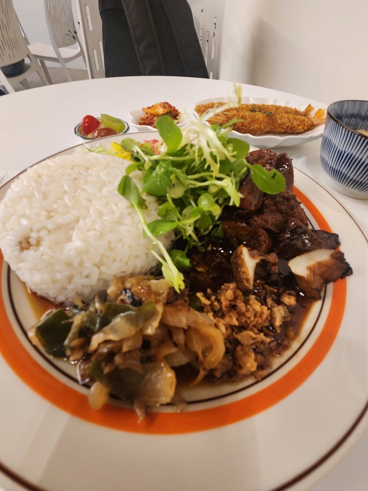  뚜벅이 부산여행 서면 가성비 혼밥 맛집 연화덮밥 솔직 리뷰