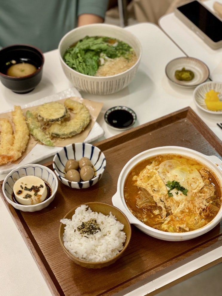  청량리, 뜨끈한 김치가츠나베 맛집 | 오늘동 전농