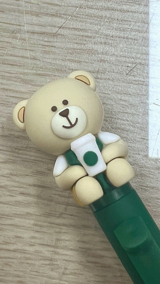  스타벅스 베어리스타 볼펜 제조 음료 먹고 곰돌이 펜 받았어요