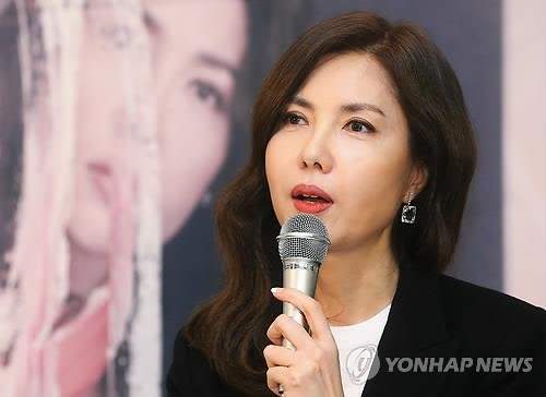 Fact] 아나운서, <b>백지연</b>... 보는 순간 눈물 왈칵”(TV<b>강연자들</b>)